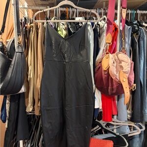 Black Sleeveless Dress